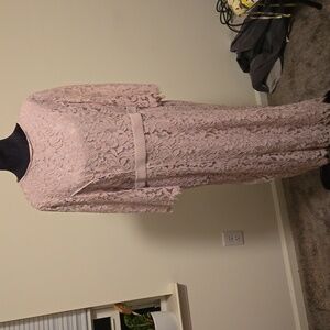 Gently worn 3/4 sleeve lilac lace dress XXL Tall